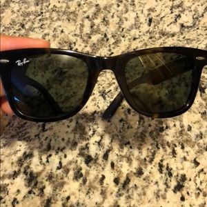 RayBan Wayfarer